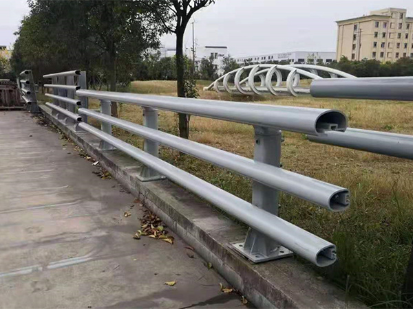 鋁合金護欄